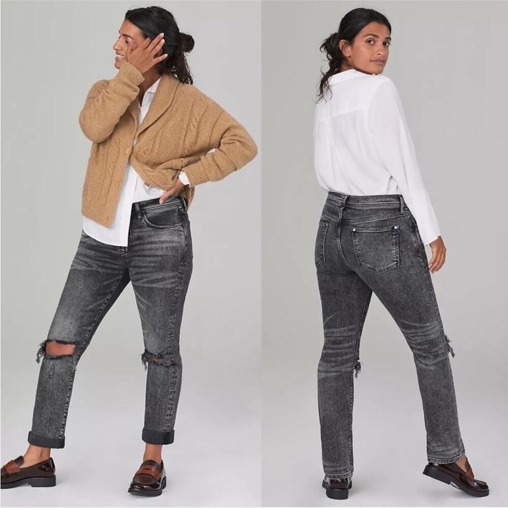 Anthropologie Pilcro Slim Boyfriend Distressed Busted Knee Black Wash Jeans 29